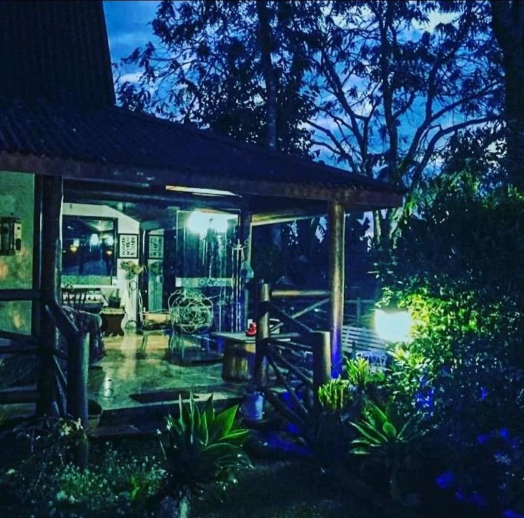 Casa Na Floresta Em * Campos do Jordao